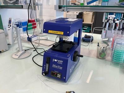 Immagine panoramica di PORVAIR SCIENCES MiniVap Thermal Evaporator